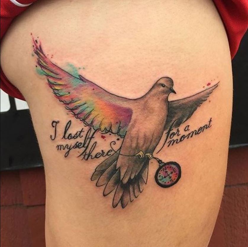 Tatouage Colombe Et Boussole Avec Phrase 