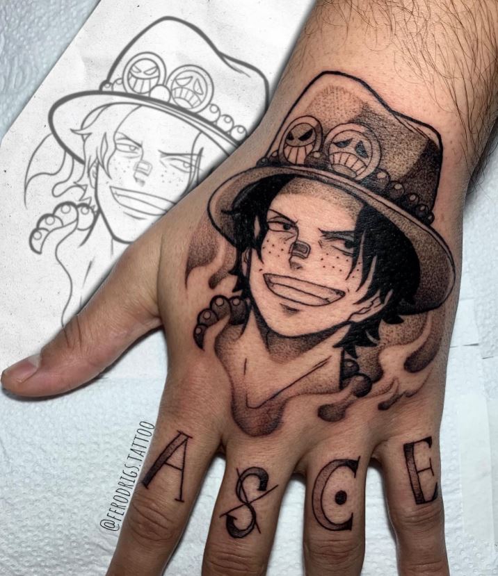 Tatouage One Piece Ace Sur La Main Et Les Doigts 