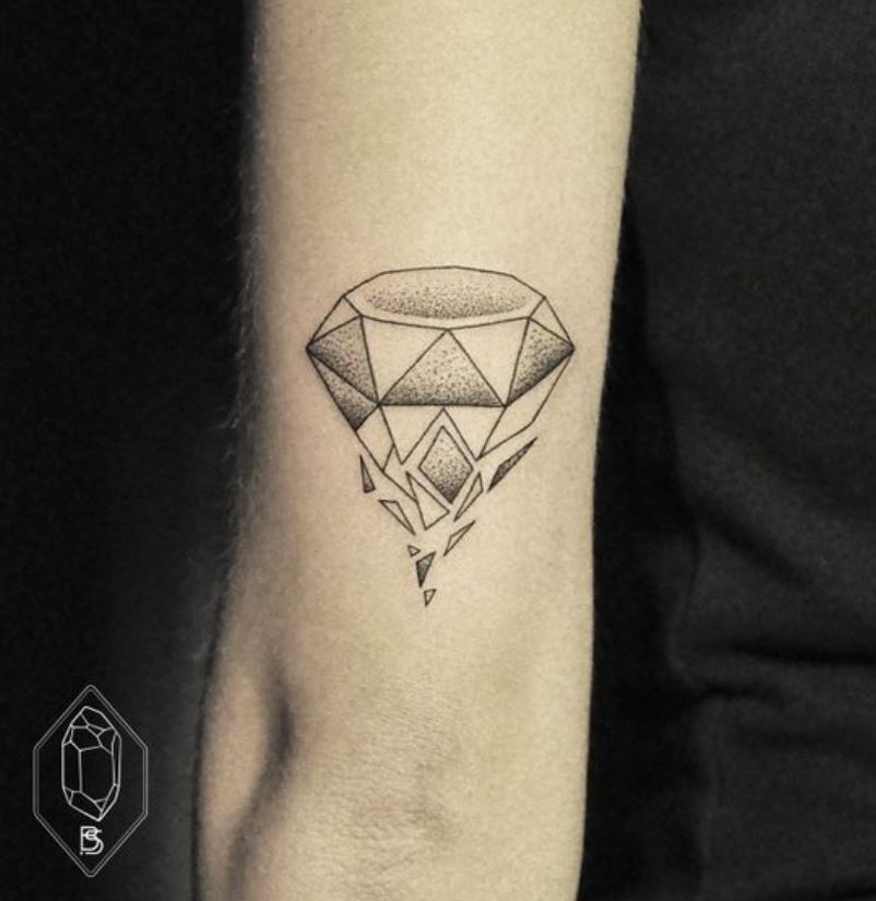  Tatouage Diamant Déstructuré 