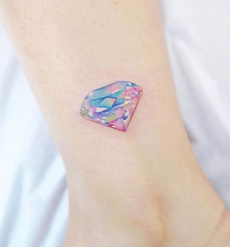  Tatouage Diamant Ton Pastel 