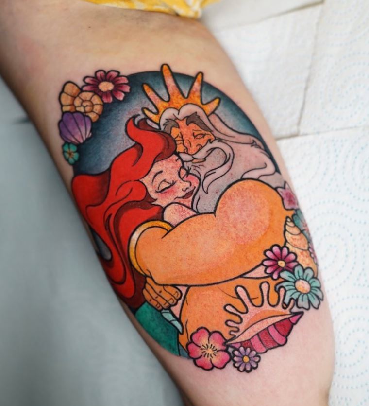 Tatouage Père Fille Multicolore Avec Roi Triton Et Princesse Ariel 