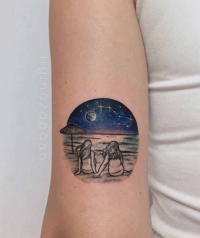 Tatouage Meilleure Amie à La Plage Sous Un Ciel étoilé 