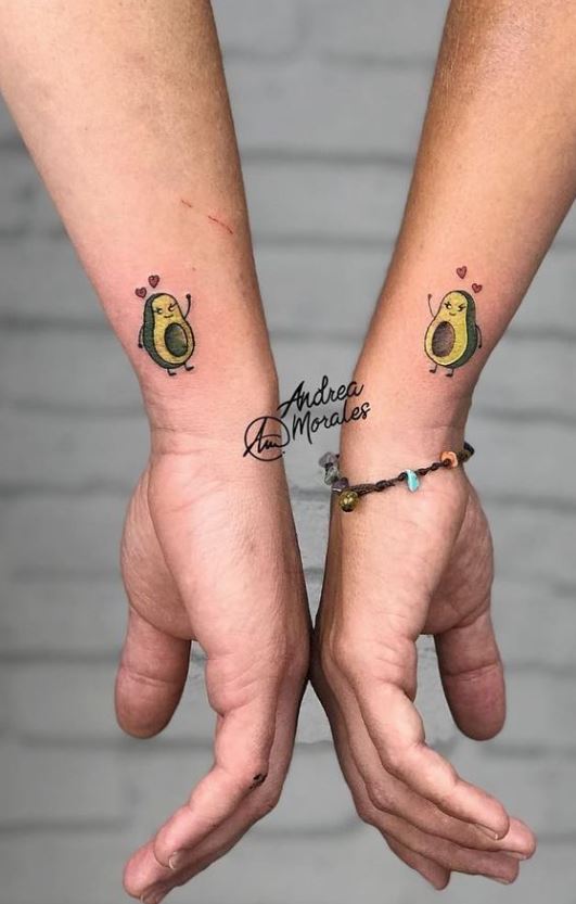 Tatouage Meilleure Amie Avocat Et Cœurs 