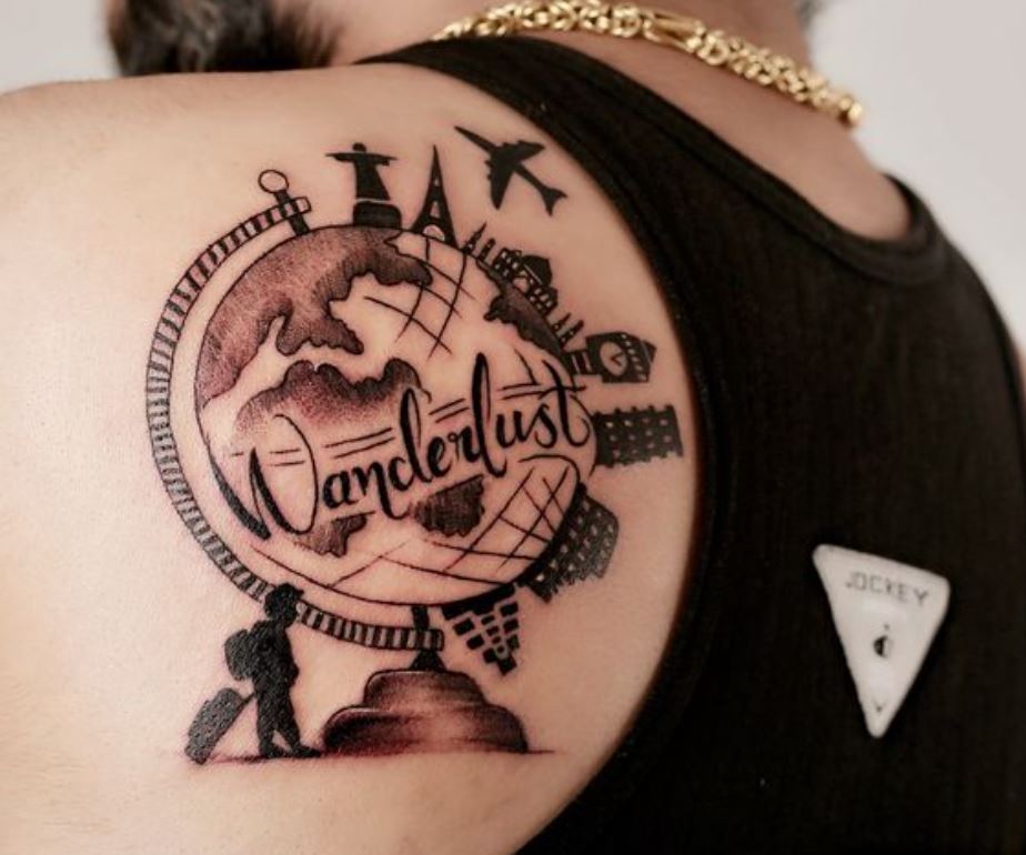 Tatouage Voyage Globe De L'aventurier 