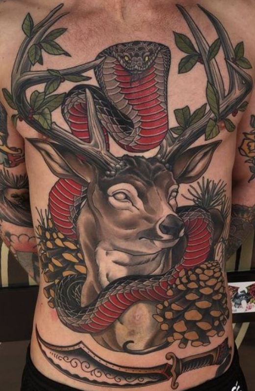 Tatouage Serpent Autour D'un Cerf 