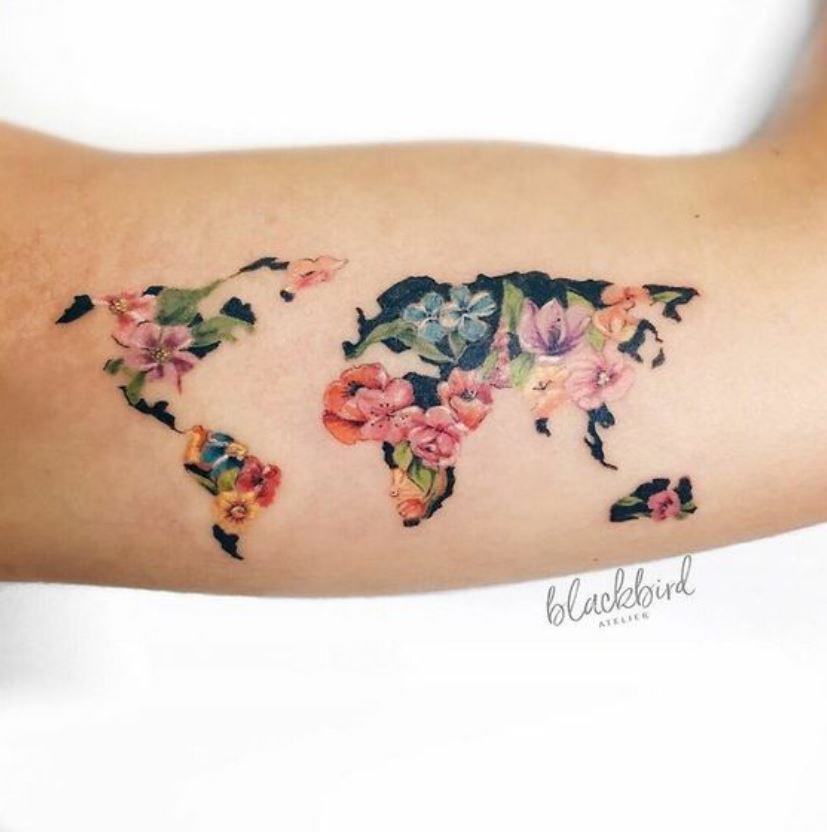 Tatouage Voyage Planisphère Floral 