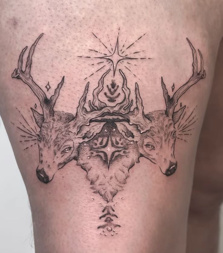 Tatouage Cerf Astral à Double Tête 