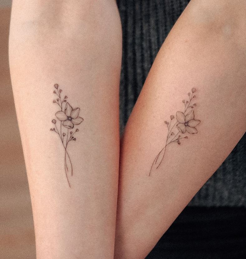 Tatouage Fleurs Identiques Pour Mère Et Fille 