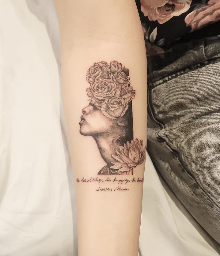 Tatouage Mère Fille Visage Floral à Message 