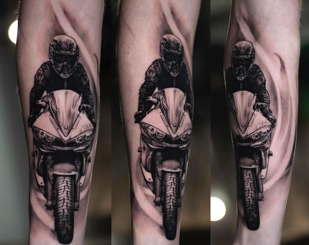 Tatouage Avant Bras Moto Cross Pour Homme 