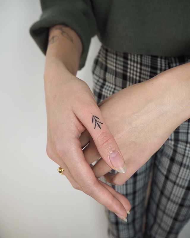 Pinterest Tatouage Bague